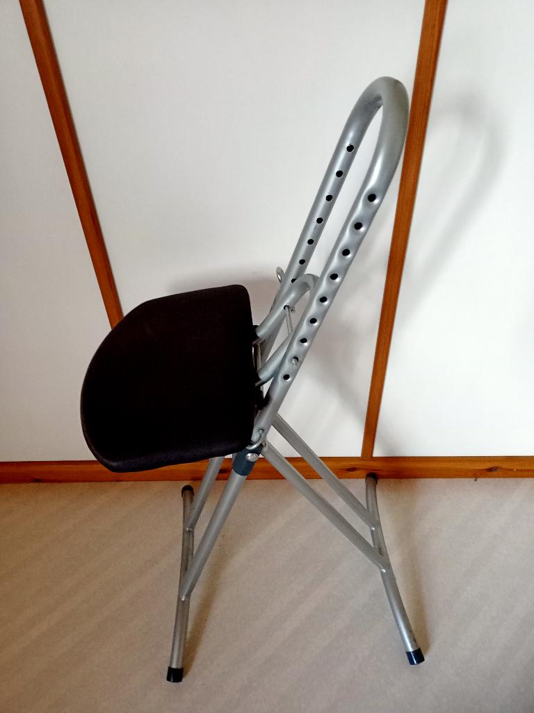 Strijkstoel, Elektronische apparatuur, Strijkijzers en Strijkplanken, Ophalen, Zo goed als nieuw