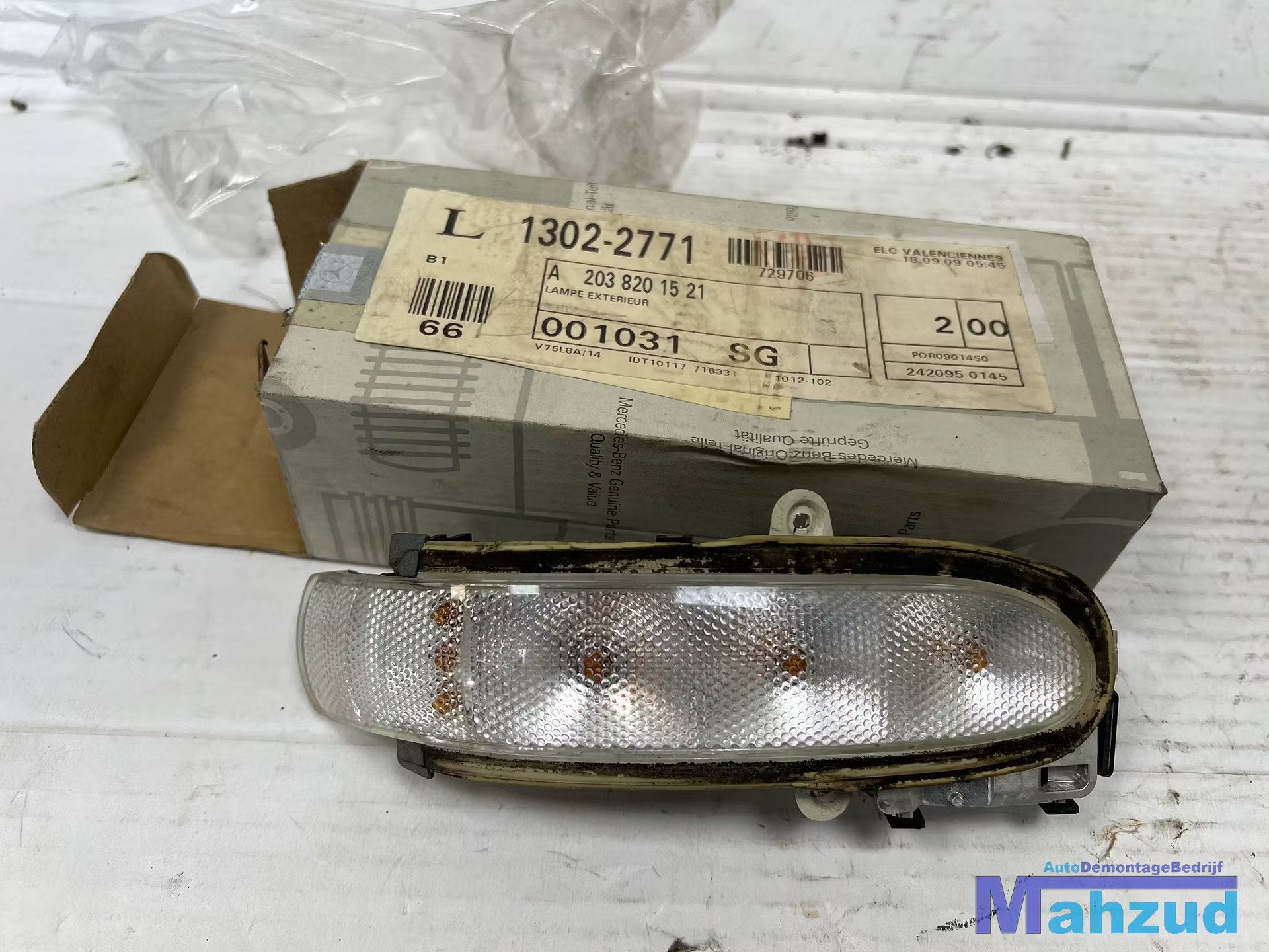 MERCEDES C KLASSE W203 Knipperlicht spiegel links rechts, Gebruikt, Mercedes-Benz AG, Mercedes-Benz, Mercedesstrasse 120
70372  Stuttgart, DE