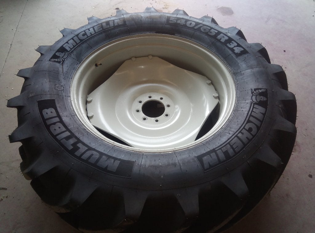 Michelin 540/65R34 440/65R24, Zakelijke goederen, Ophalen