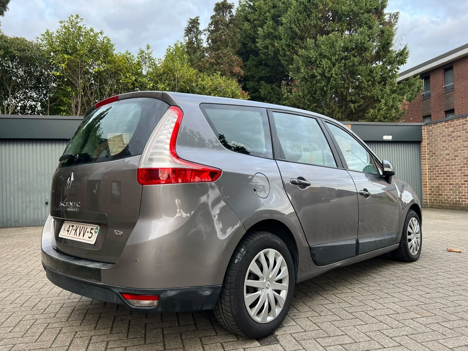 Renault Grand Senic 1.6 essence avec control, Autos, Euro 5, Achat, Boîte manuelle, 5 portes