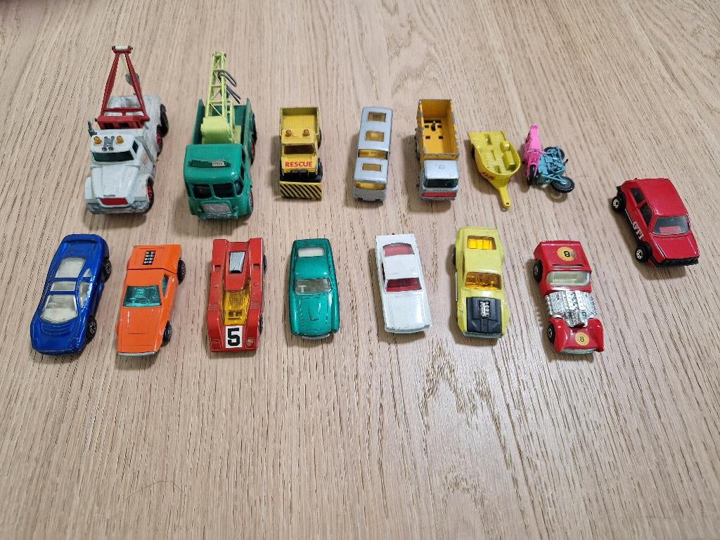 Matchbox-DinkyToys-CorgyToys ... speelgoedautos 1960-1970, Antiek en Kunst, Ophalen