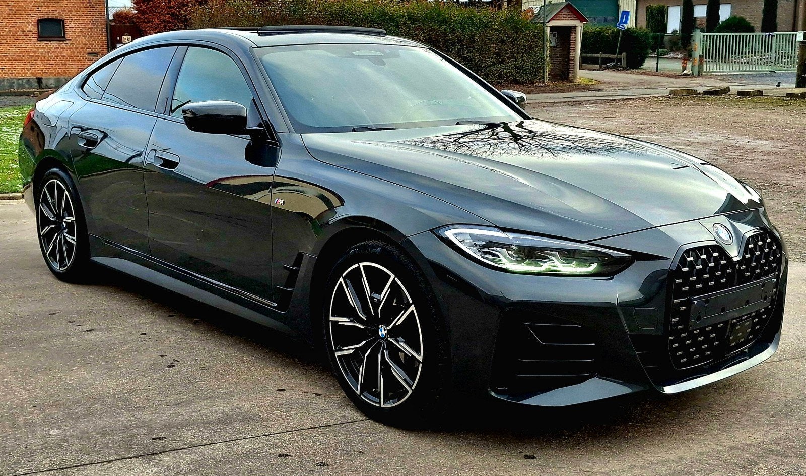 BMW 420D Grand Coupé MHEV/Das M-Pack
OPTION COMPLÈTE, Cuir, Euro 6, Entreprise, Noir