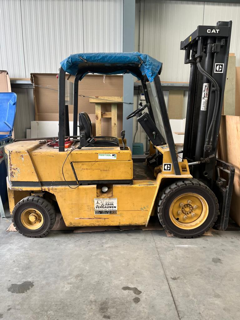 Heftruck Caterpillar diesel, Zakelijke goederen, Machines en Bouw | Heftrucks en Intern transport, 3000 tot 4000 kg, Ophalen, Diesel