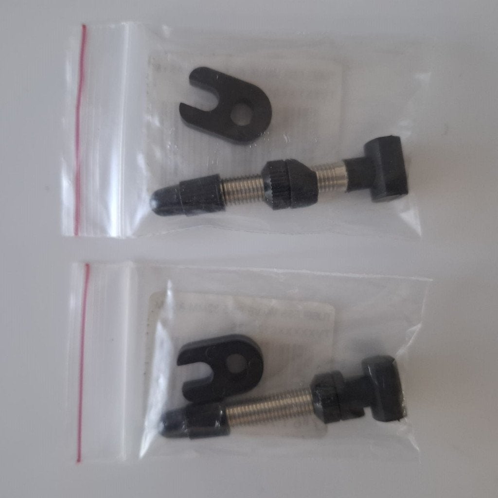 Tubeless valve R6.5 32mm asymmetrisch x 2, Neuf, Enlèvement ou Envoi, BMX, Dt swiss