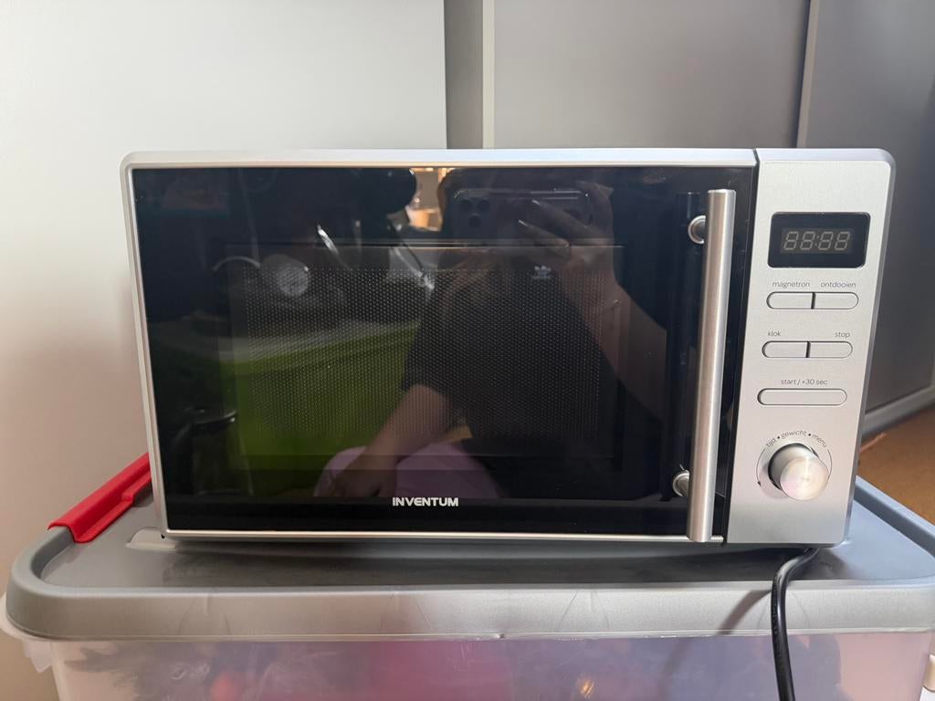 Magnetron Inventum, Ophalen, Zo goed als nieuw