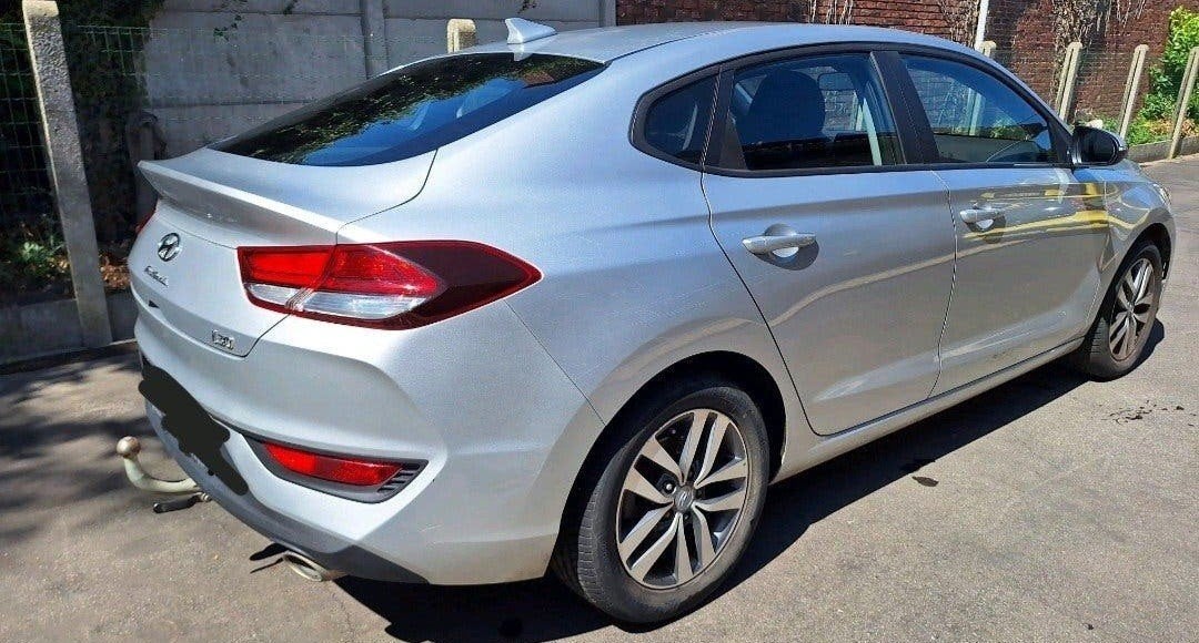 Hyundai i30 Fastback 1.0, Autos, Argent ou Gris, Achat, Euro 6, Noir