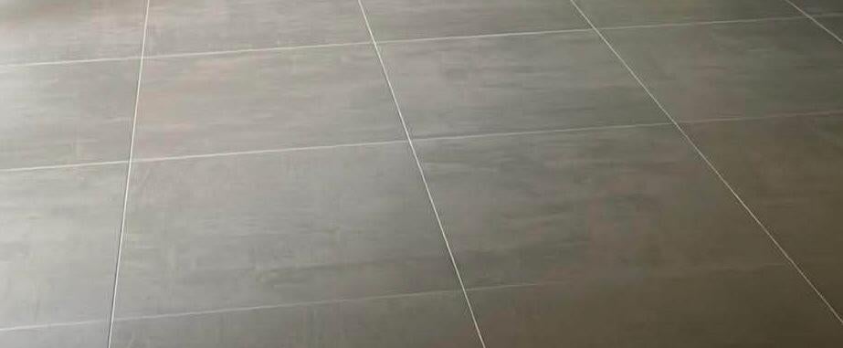 Vloertegels 80x80 42m2 NIEUW inclusief tegellijm en voegsel!, Ophalen, 60 cm of meer, Nieuw, 10 m² of meer