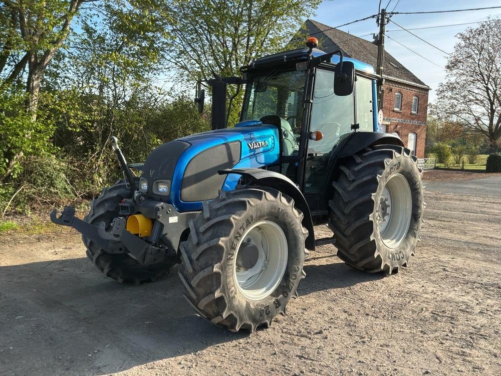 Tracteur agricole Valtra A93 de 2013, Articles professionnels, Agriculture | Tracteurs, Autres marques, jusqu'à 80 ch