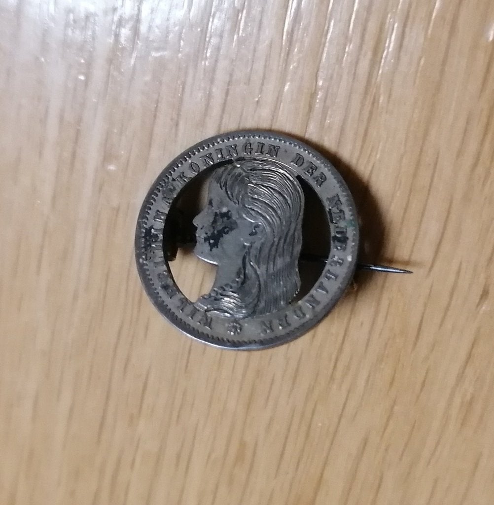 Nederlandse patriottische muntbroche uit 1893, Verzenden, 25 cent, Zilver