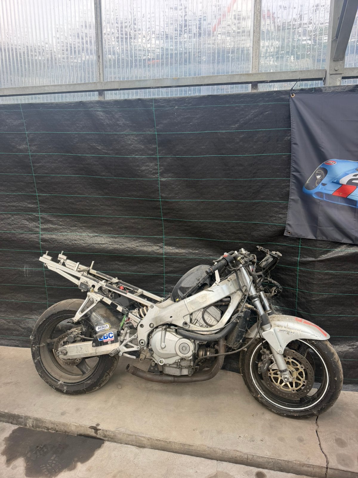 2x honda cbr 600 voor opmaak of onderdelen, Motos, Enlèvement, Utilisé