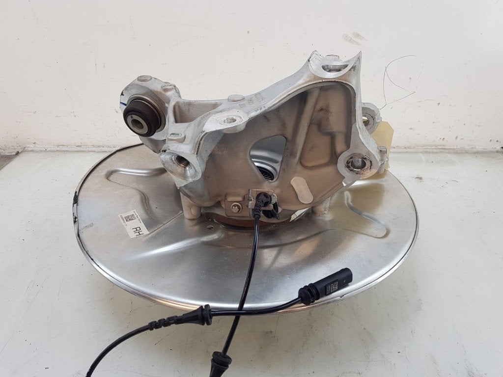 FUSEE RECHTS ACHTER BMW i7 (|6898356|33306898354|), Gebruikt, BMW