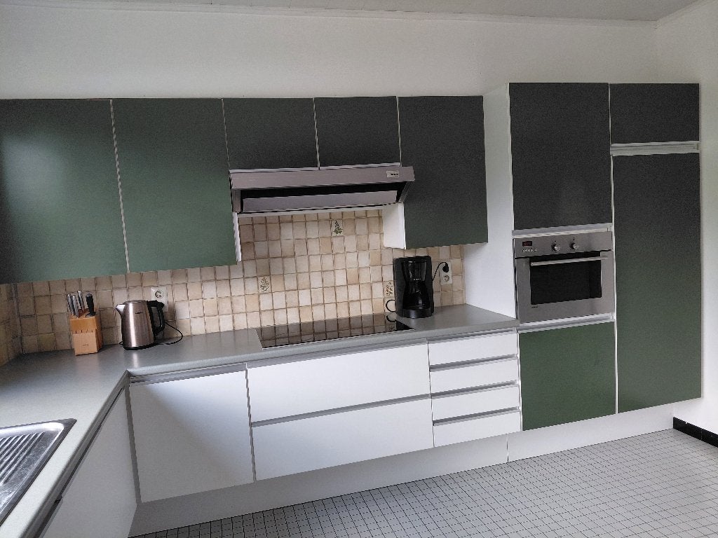 Cuisine gratuite, Maison & Meubles, Synthétique, Utilisé, Cuisine d'angle, Vert