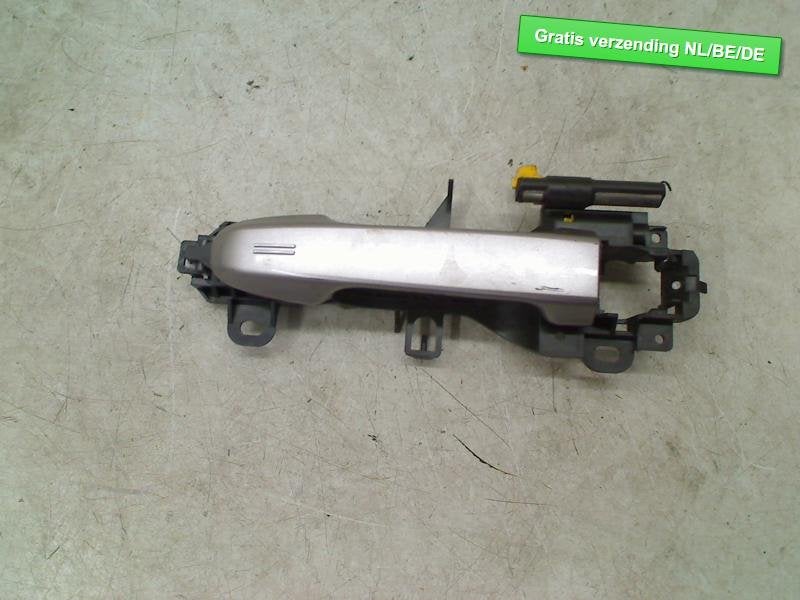 PORTIERGREEP BUITEN LINKS VOOR Toyota C-HR (X1,X5), Gebruikt, Voor, Kundenbetreuung@toyota.de, Toyota