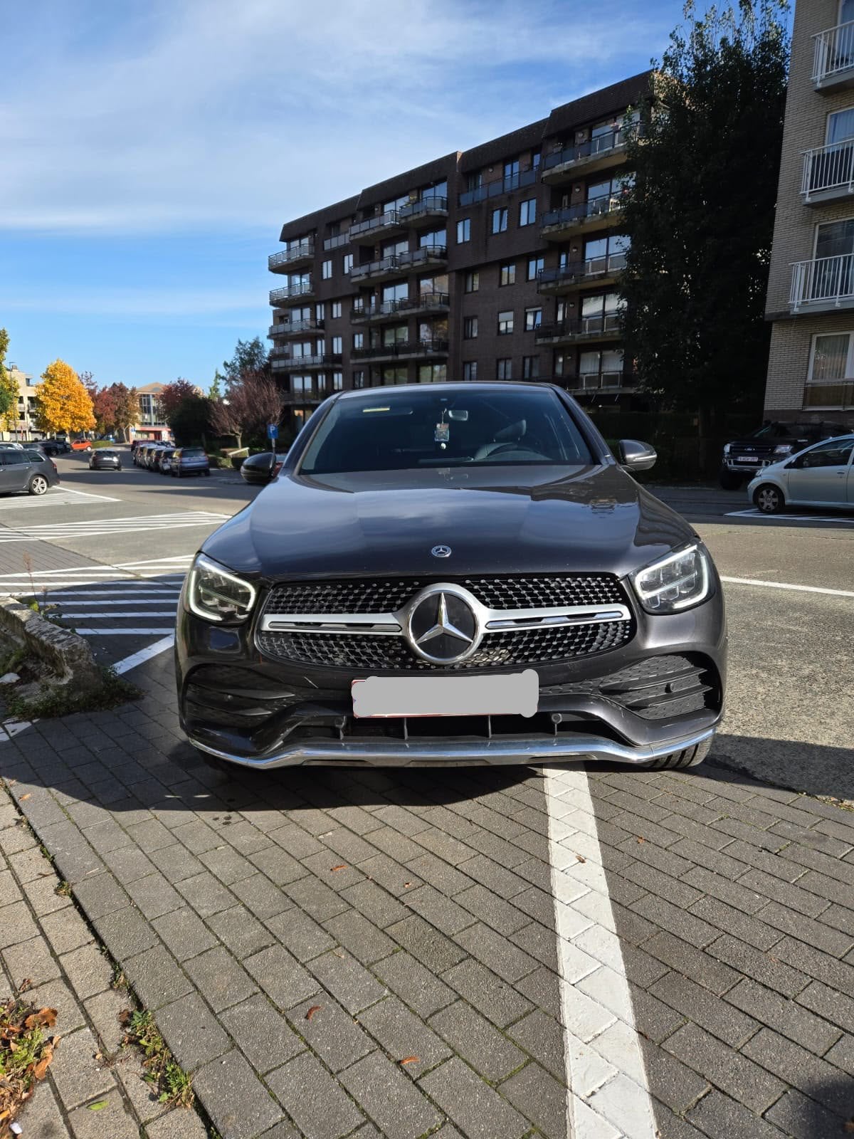 Mercedez- Benz GLC 200d coupe AMG-LINE, Autos, Cuir, Achat, 140 g/km, Euro 6