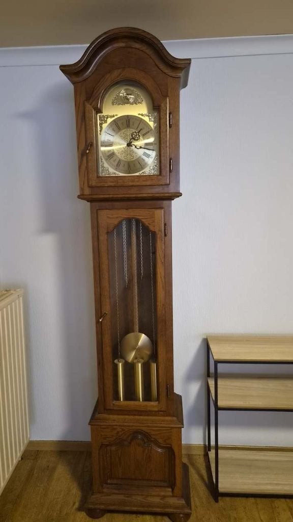 Horloge sur pied en parfait état, Enlèvement, Comme neuf