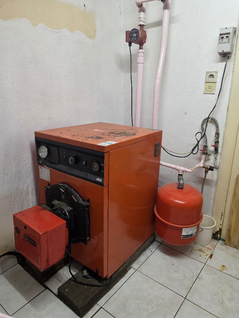 Ketel mazout (Riello/Ferroli/Grundfos), Ophalen, Gebruikt