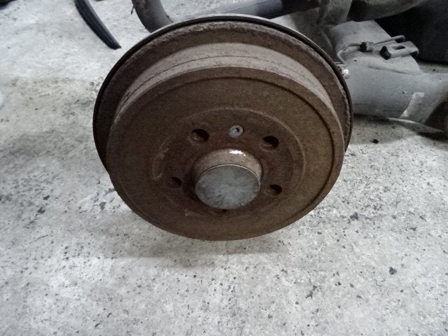 TAMBOUR DE FREIN ARRIÈRE Seat Ibiza IV (6J5), Autos : Pièces & Accessoires, Utilisé, Seat