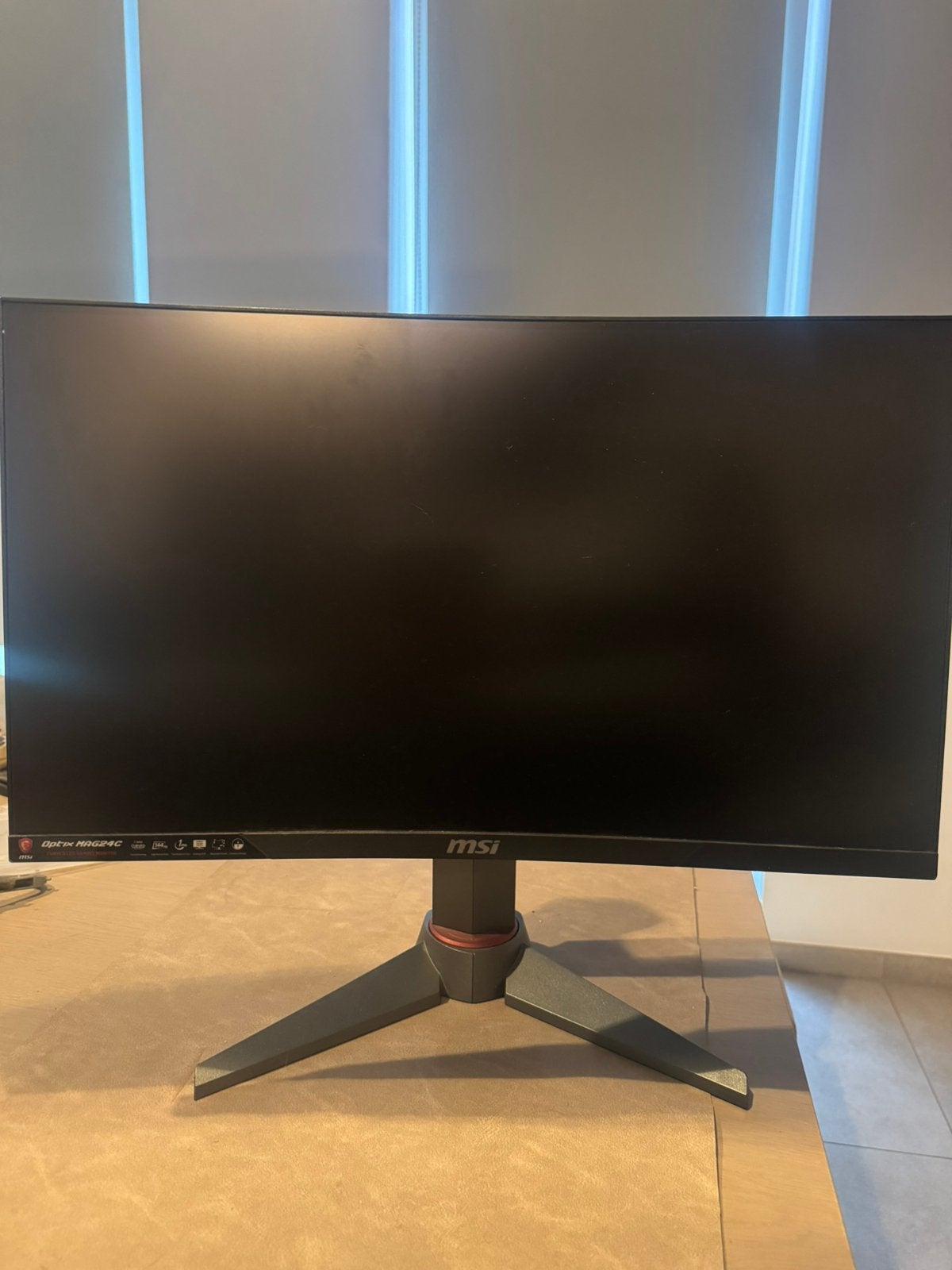 MSI Optix MAG 24C, Computers en Software, Monitoren, Gaming, HDMI, 101 t/m 150 Hz, Zo goed als nieuw