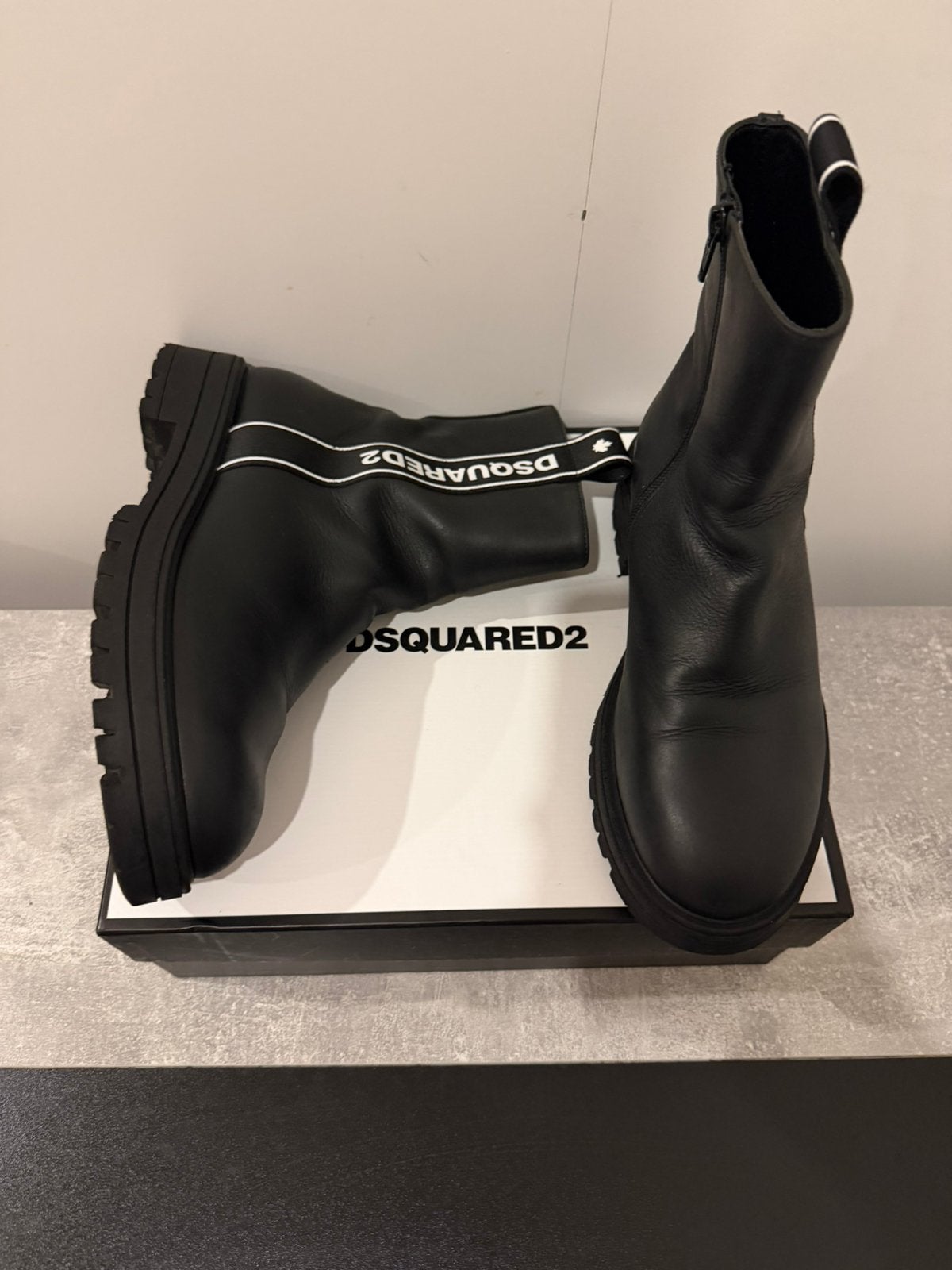 Authentieke D-squared-laarzen, Ophalen, Zo goed als nieuw