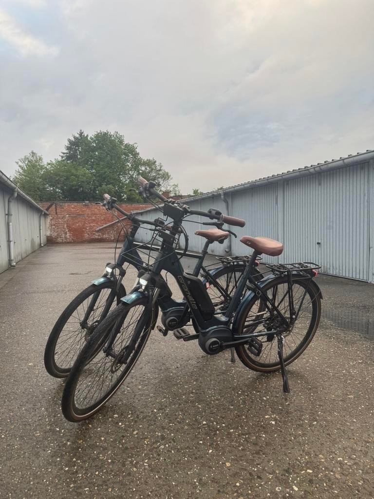 2 VÉLOS ÉLECTRIQUES GRANVILLE AVEC MOTEUR CENTRAL BOSCH, Enlèvement, Comme neuf