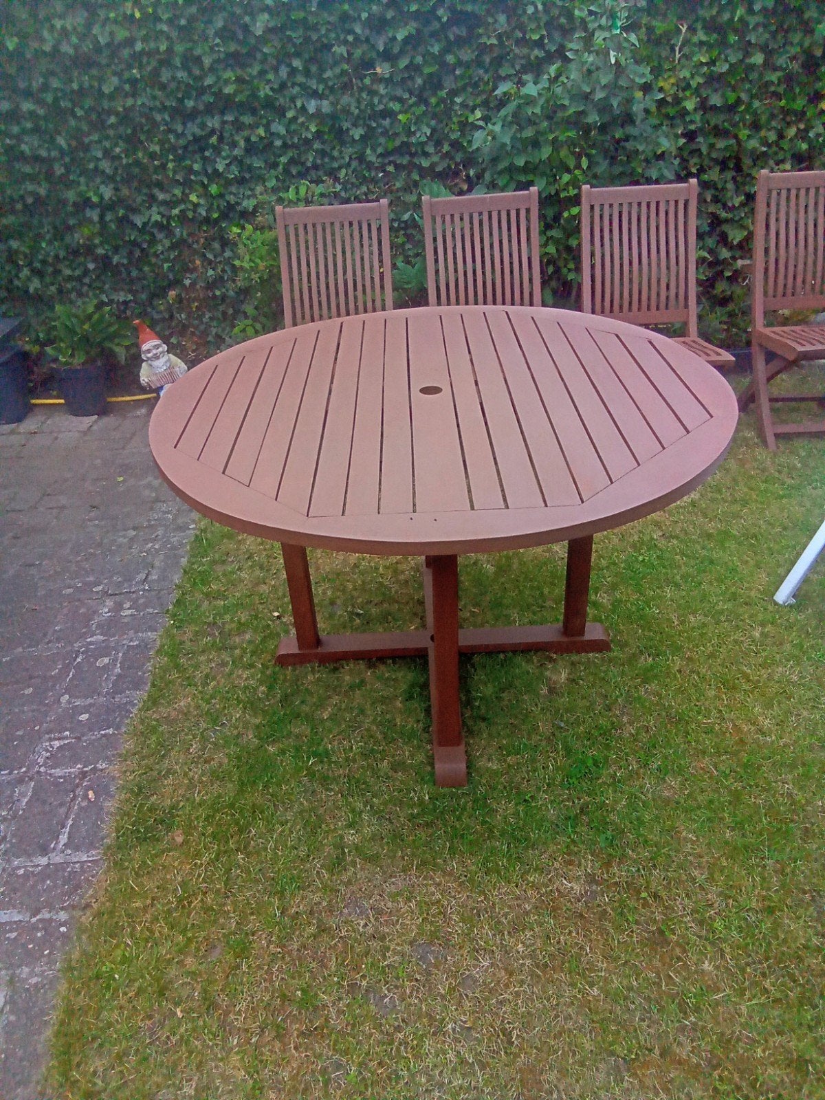 Tuintafel en 4 stoelen in hout, Ophalen, Hout