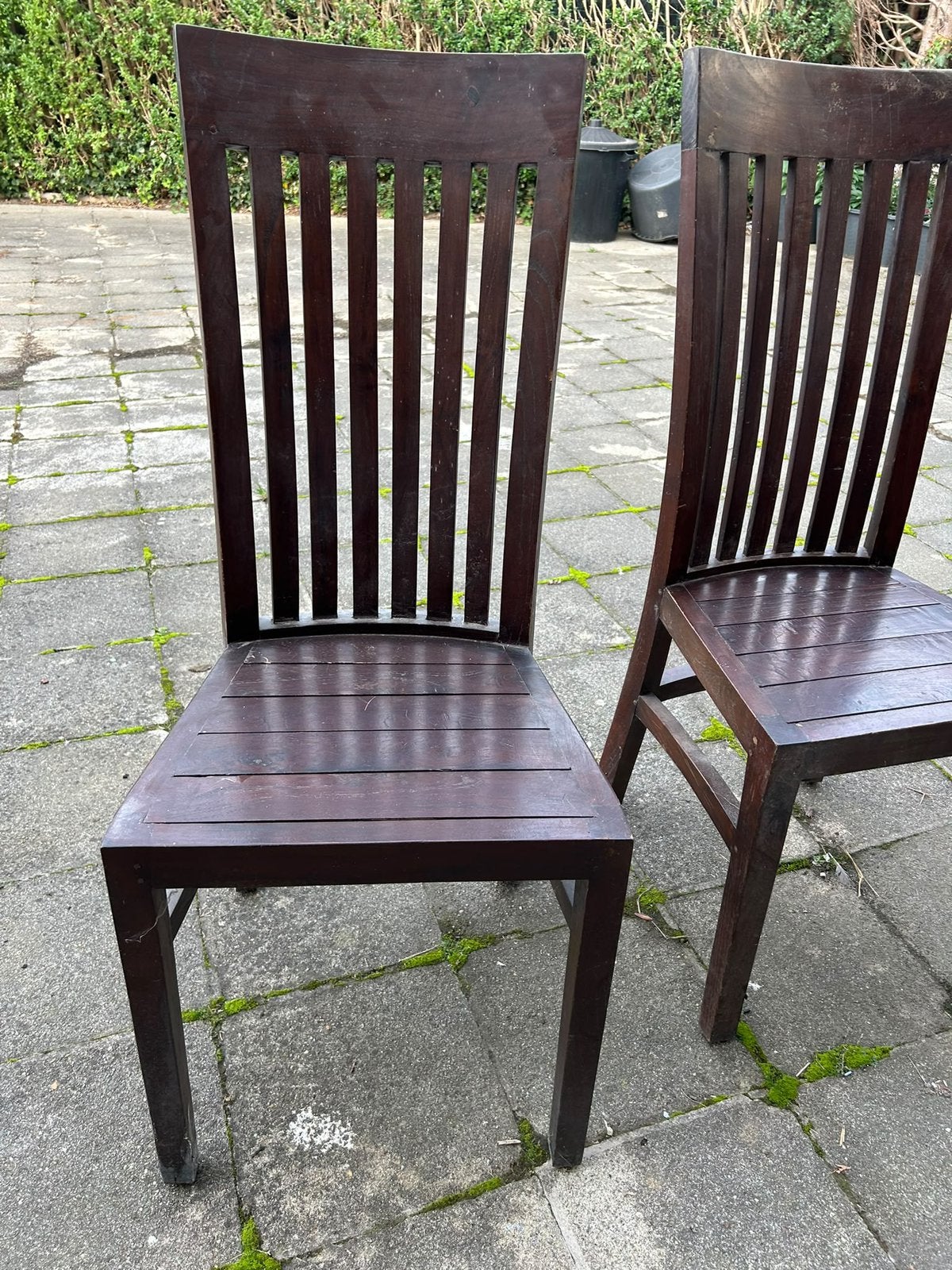2 massieve stoelen HHM, Huis en Inrichting, Ophalen, Gebruikt, Twee, Bruin