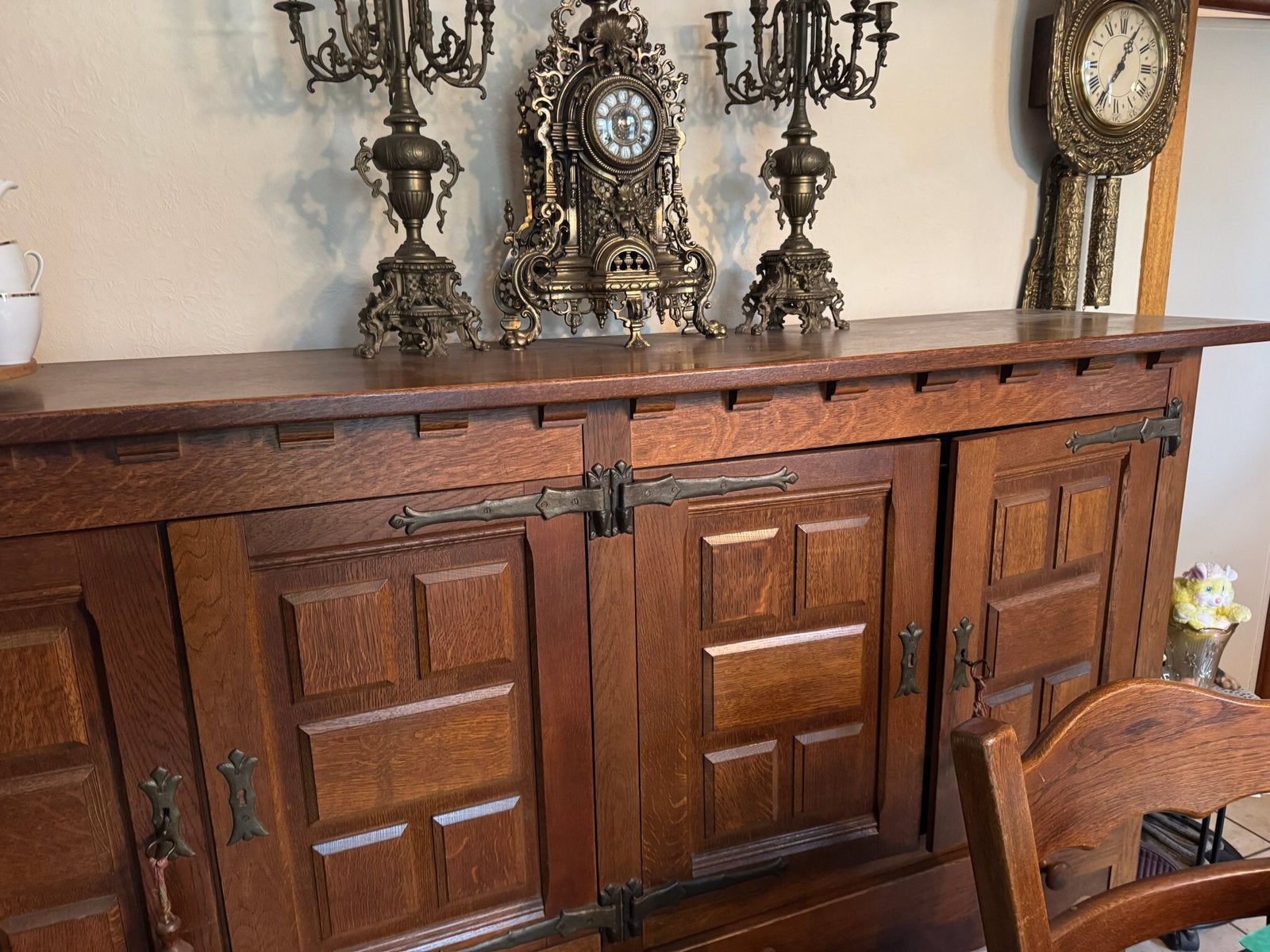 Salle à manger ancienne solide en très bon état, Enlèvement, Comme neuf