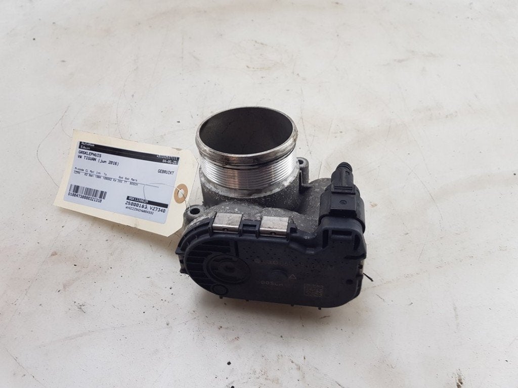 GASKLEPHUIS Volkswagen Tiguan (AD1) (01-2016/04-2024), Gebruikt, Volkswagen