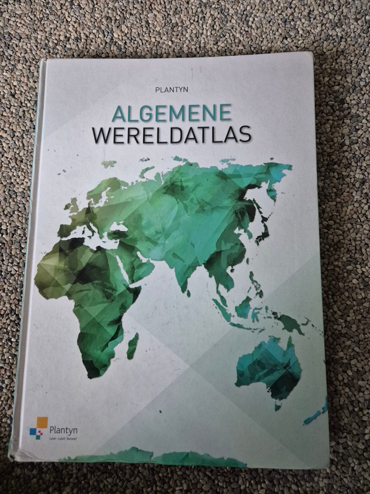 Plantyn Algemene Wereldatlas editie 2012, Boeken, Atlassen en Landkaarten, Gelezen, Ophalen of Verzenden