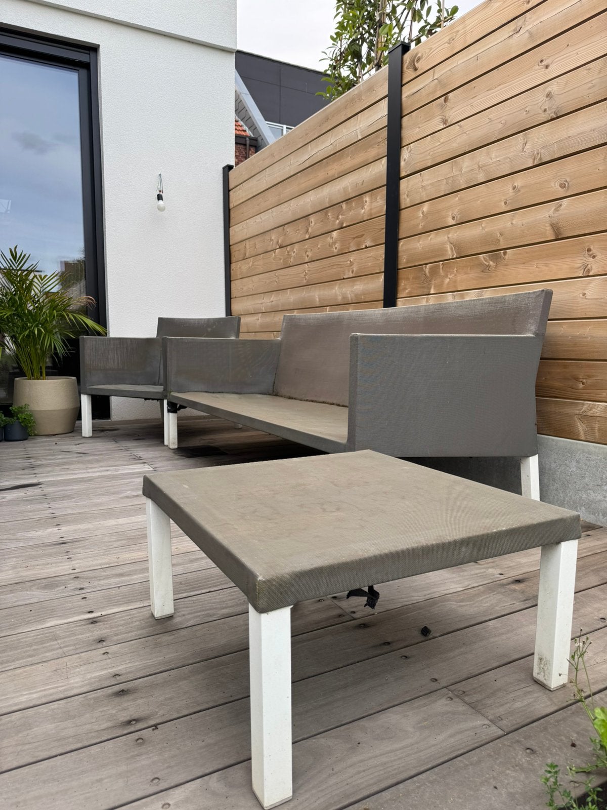 Buiten loungeset grijs – 3-zit + 2 fauteuils + tafel, Tuin en Terras, Ophalen, 4 zitplaatsen, Gebruikt, Aluminium