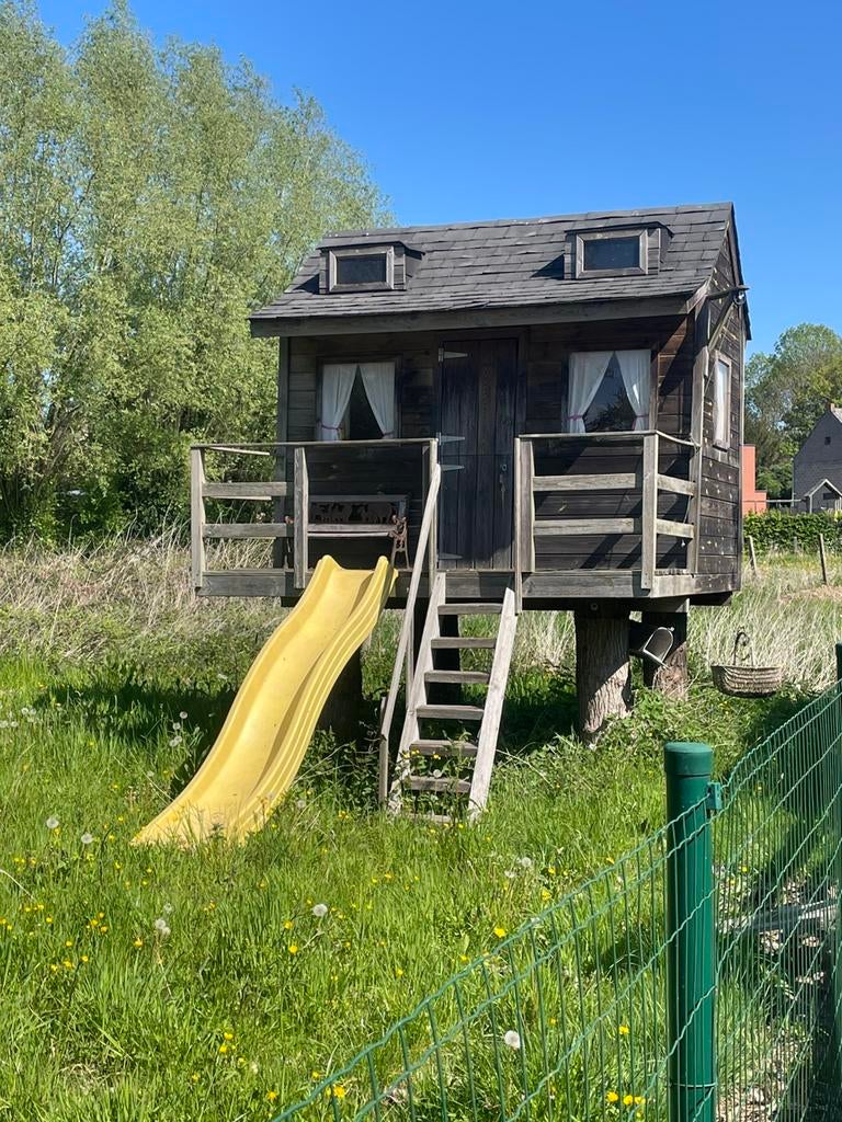 Speelhuis voor kinderen, Ophalen, Gebruikt