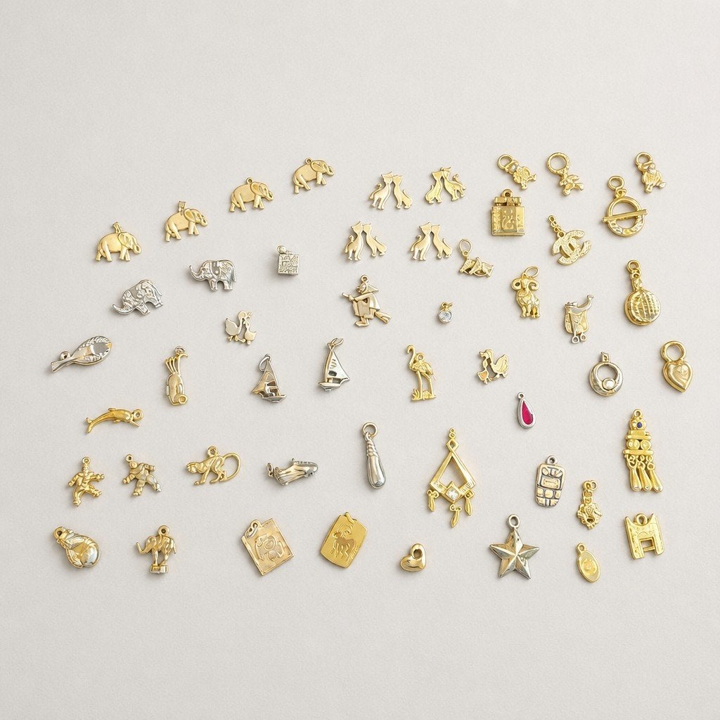 breloques vintage et anciennes de couleur or et argent, Hobby & Loisirs créatifs, Fabrication de Perles & Bijoux, Enlèvement ou Envoi