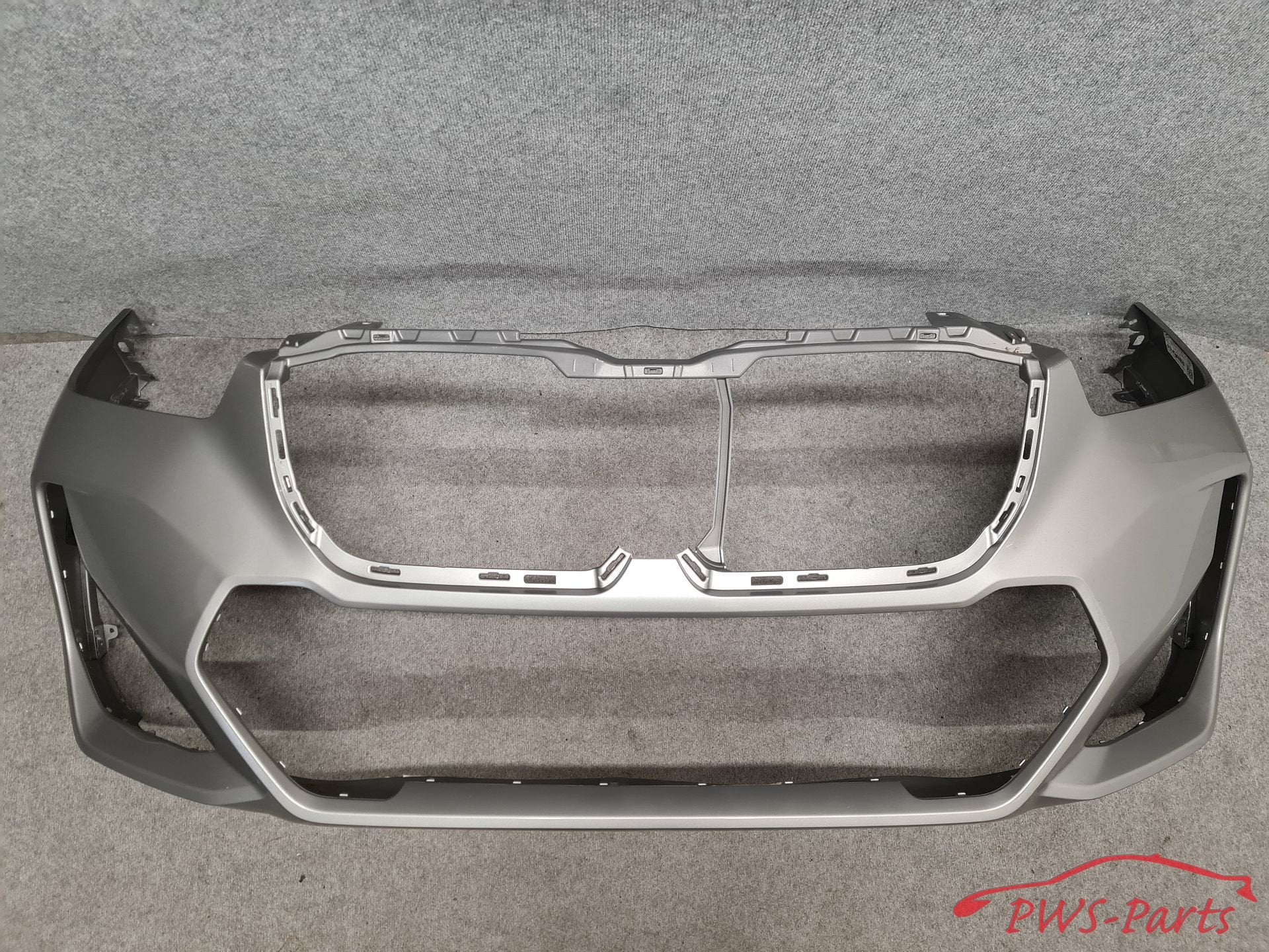 BMW X1 U11 M-PAKKET CAMERA  M VOORBUMPER ORIGINEEL, -, Utilisé, -, Avant
