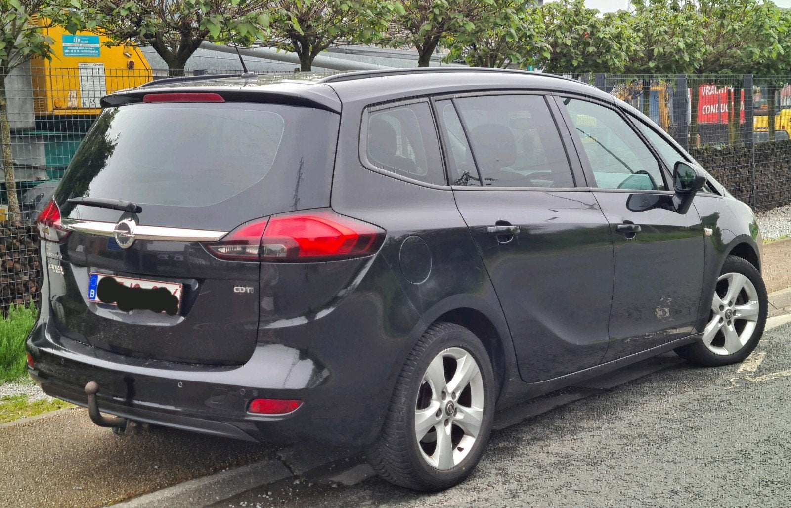 opel zafira 20cdti new model clima 240mkm 3300€, Autos, Euro 5, Boîte manuelle, 5 portes, Particulier