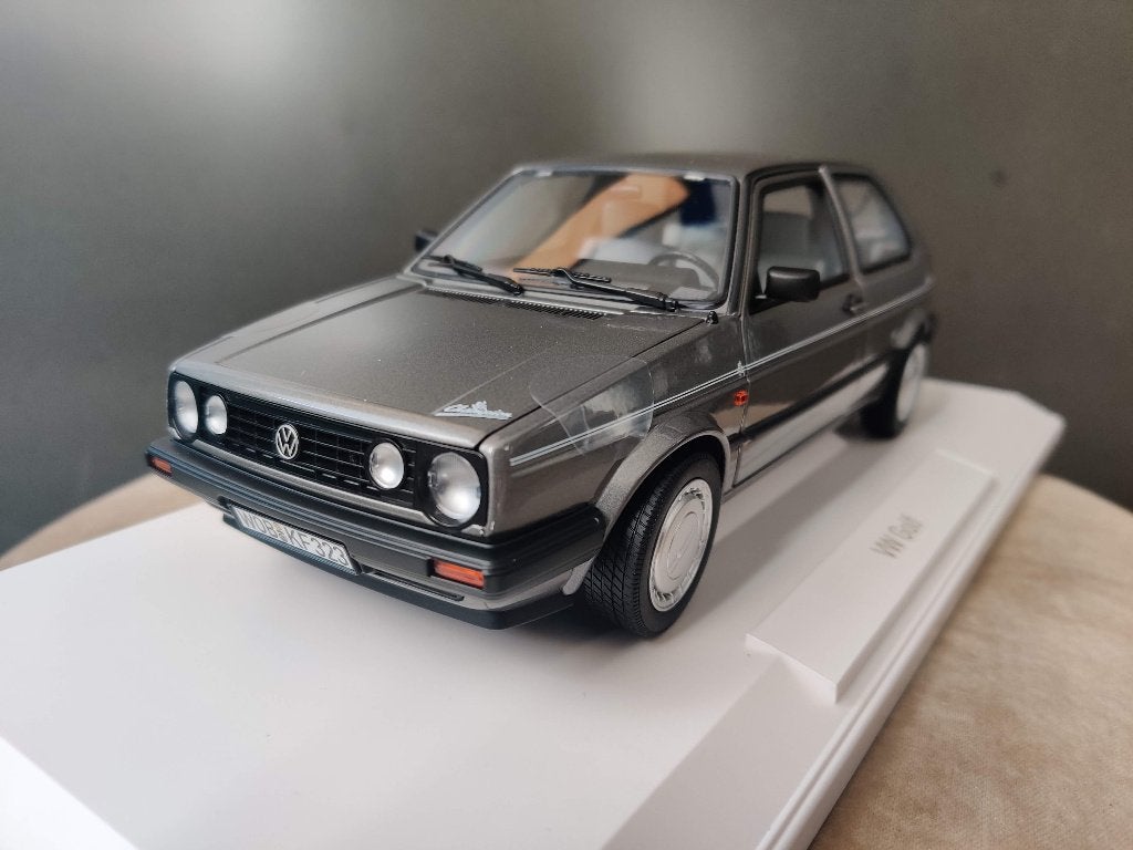 Volkswagen Golf Champion 1990 Norev 1/18e neuve, en boîte., Ophalen of Verzenden, Nieuw, Auto, Norev