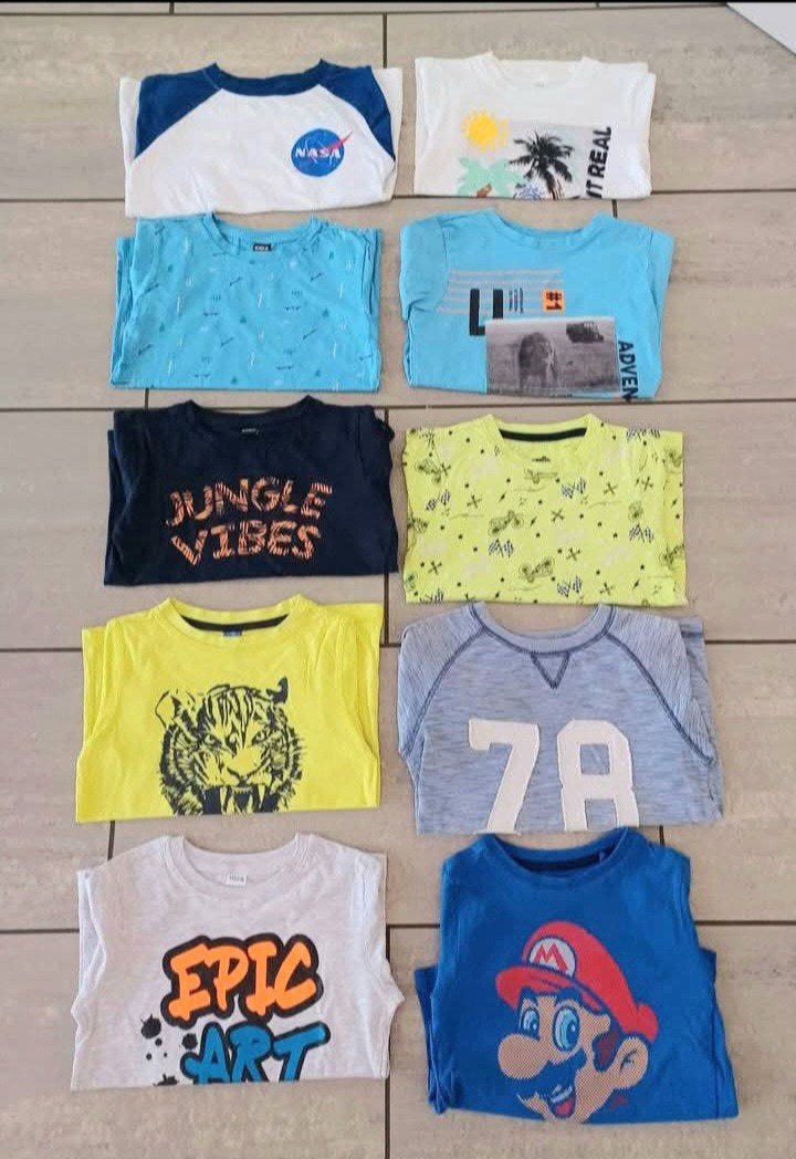 T-shirts jongens maat 110-116, Kinderen en Baby's, Kinderkleding | Maat 110, Ophalen, Zo goed als nieuw, Jongen, Shirt of Longsleeve