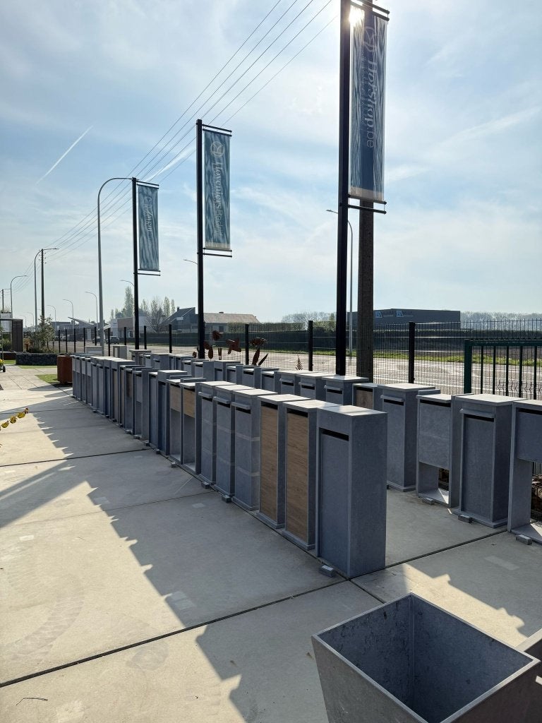 Groot assortiment brievenbussen, Tuin en Terras, Ophalen, Nieuw, Aluminium, Staande brievenbus