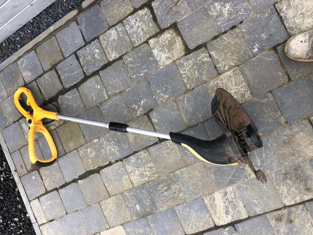 Coupe bordure powerplus, Tuin en Terras, Ophalen, Zo goed als nieuw