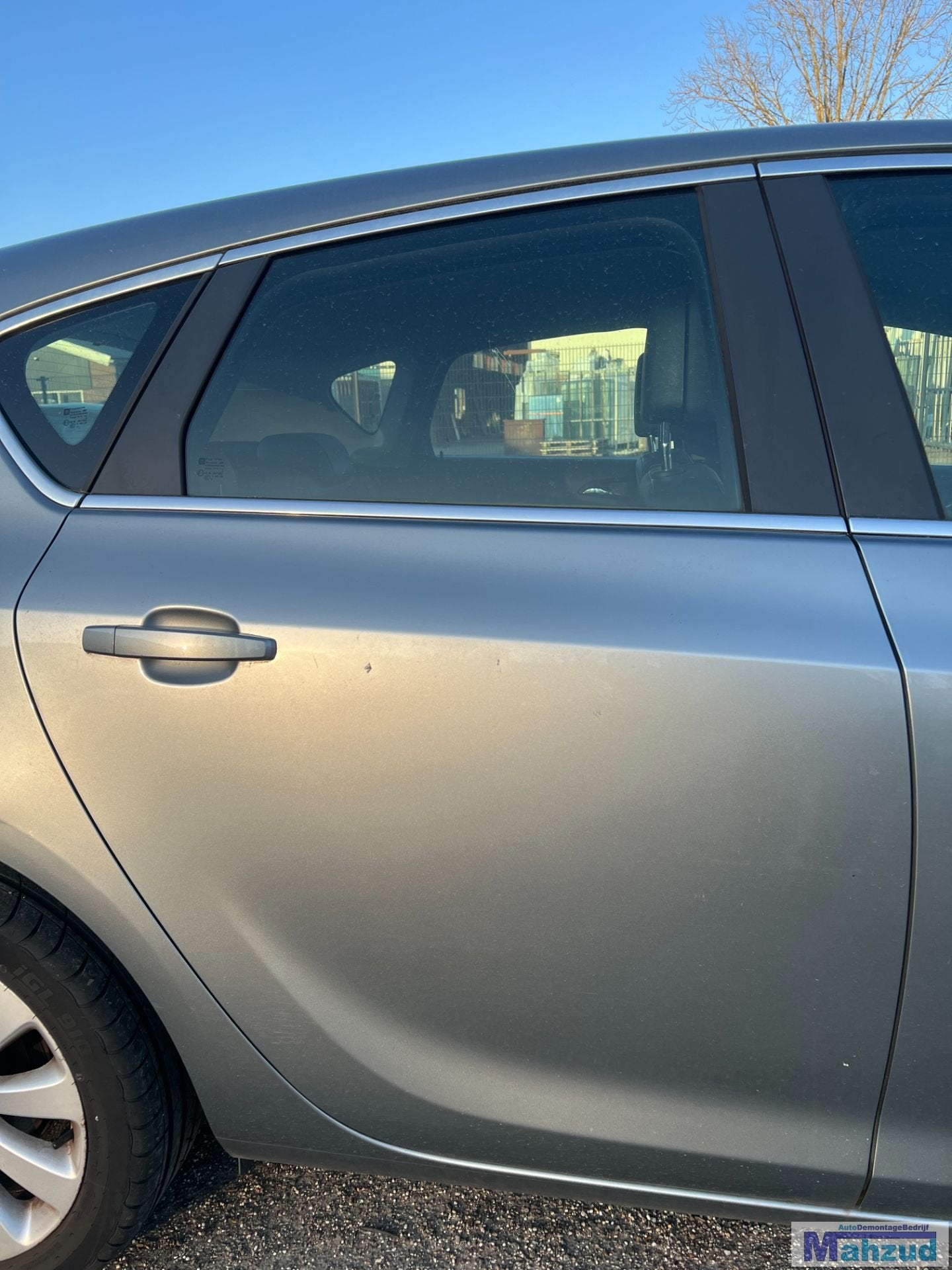 OPEL ASTRA J Grijs Z179 rechts achter deur hatchbak 2009-201, Gebruikt, Deur, Opel Automobile GmbH, Kontakt@opel-infoservice.de