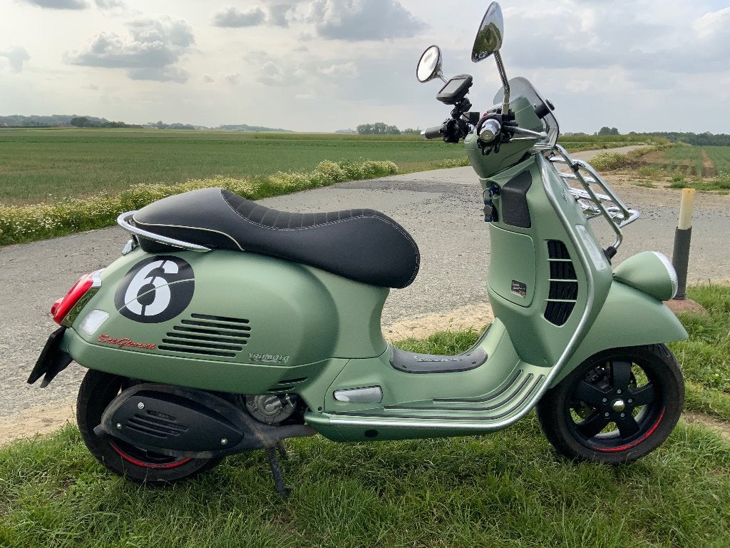 VESPA GTV 300, Fietsen en Brommers, Scooters | Vespa, Ophalen, Zo goed als nieuw