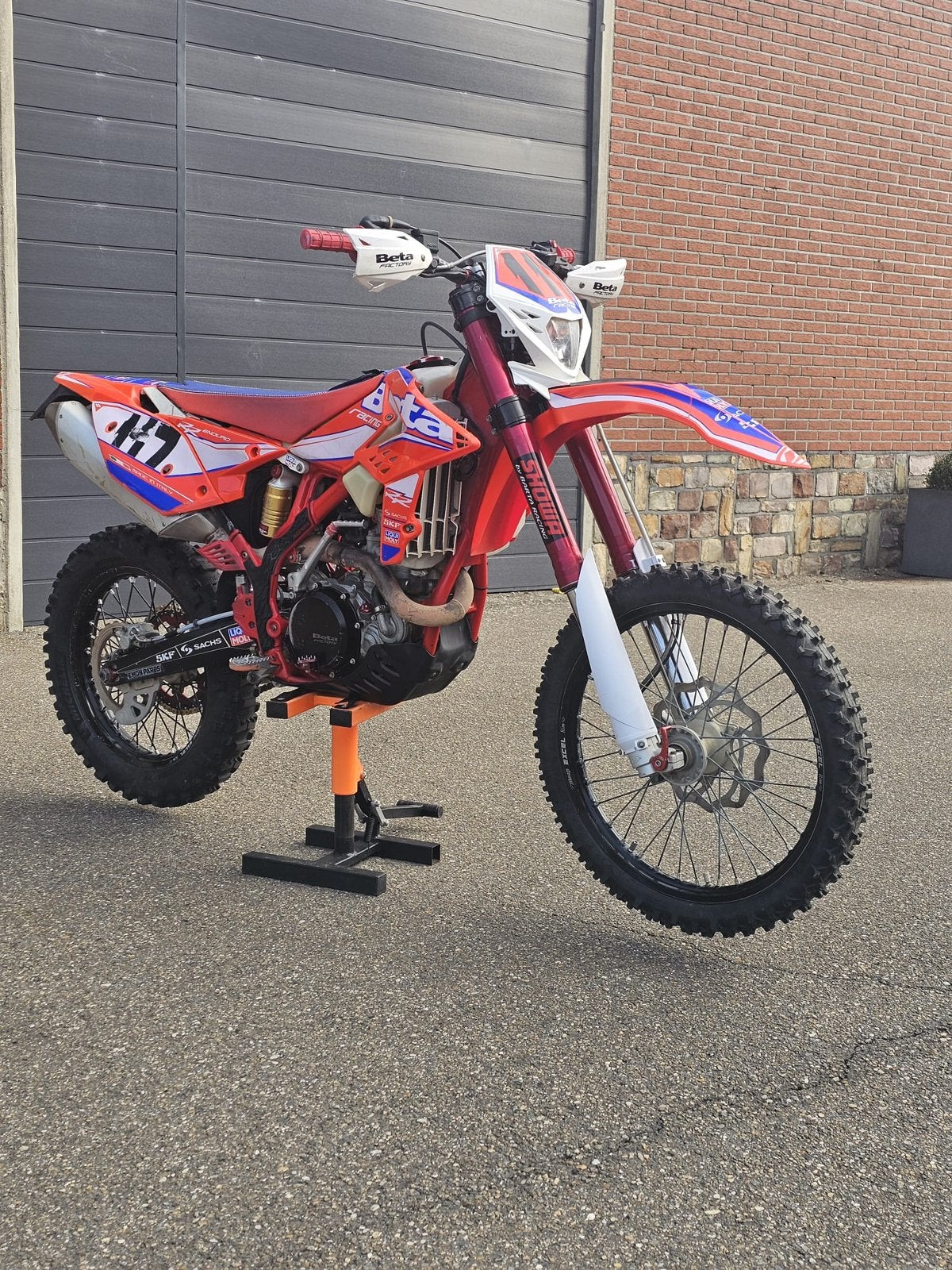 Beta 390RR, Particulier, Enduro, Handgeschakeld, 1 cilinder