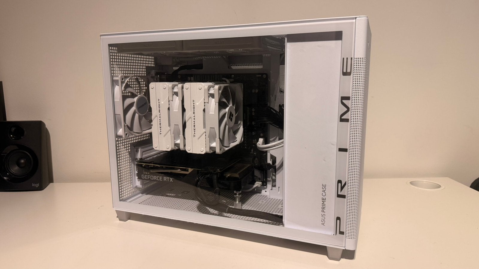 Witte Gaming PC | RTX 3060 Ti | Ryzen 5 5600 | 32GB | 1.25TB, Computers en Software, Ophalen, Zo goed als nieuw