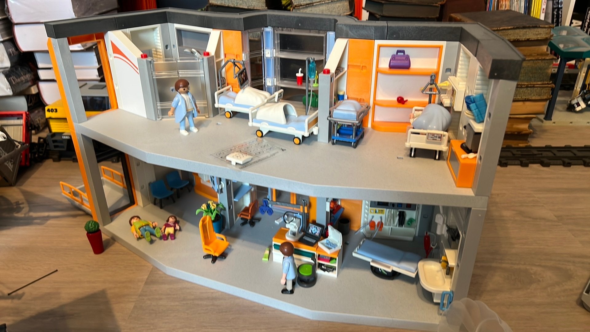Hôpital Playmobil, Bâtiment, Comme neuf, City life, Kit complet