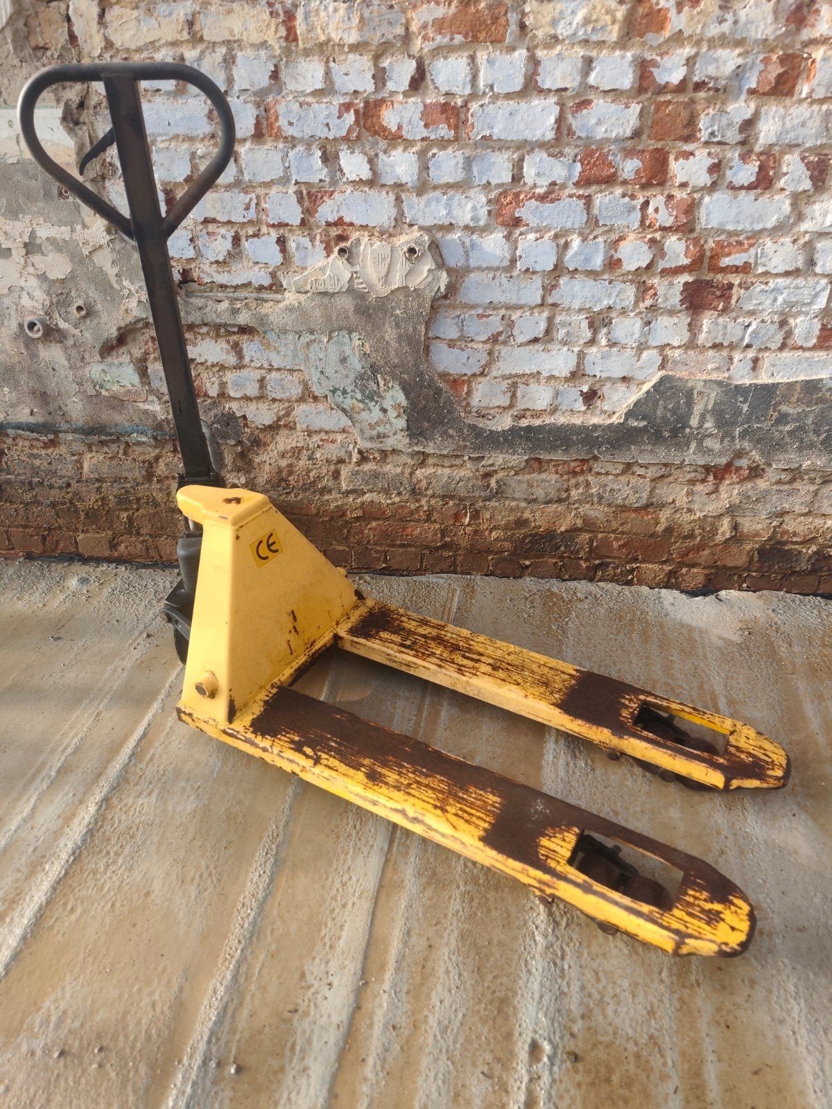 Handmatige pallettruck., Doe-het-zelf en Bouw, Palletwagens en Pompwagens, Ophalen