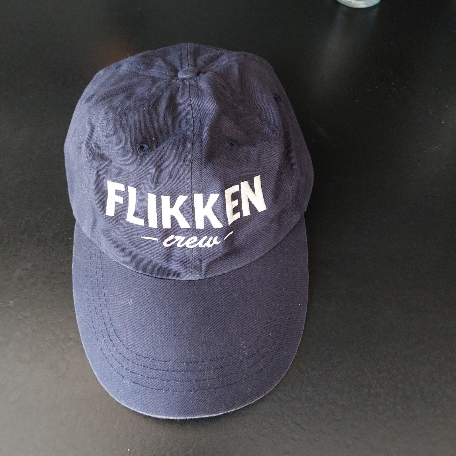 pet van de TV-reeks Flikken (TV 1), Ophalen of Verzenden, Pet