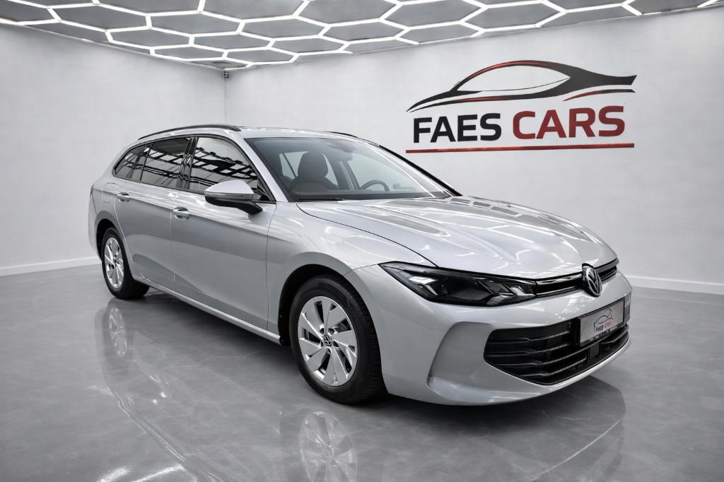 Volkswagen Passat Variant mild hybride MHEV, Argent ou Gris, Achat, Entreprise, Garantie prolongée