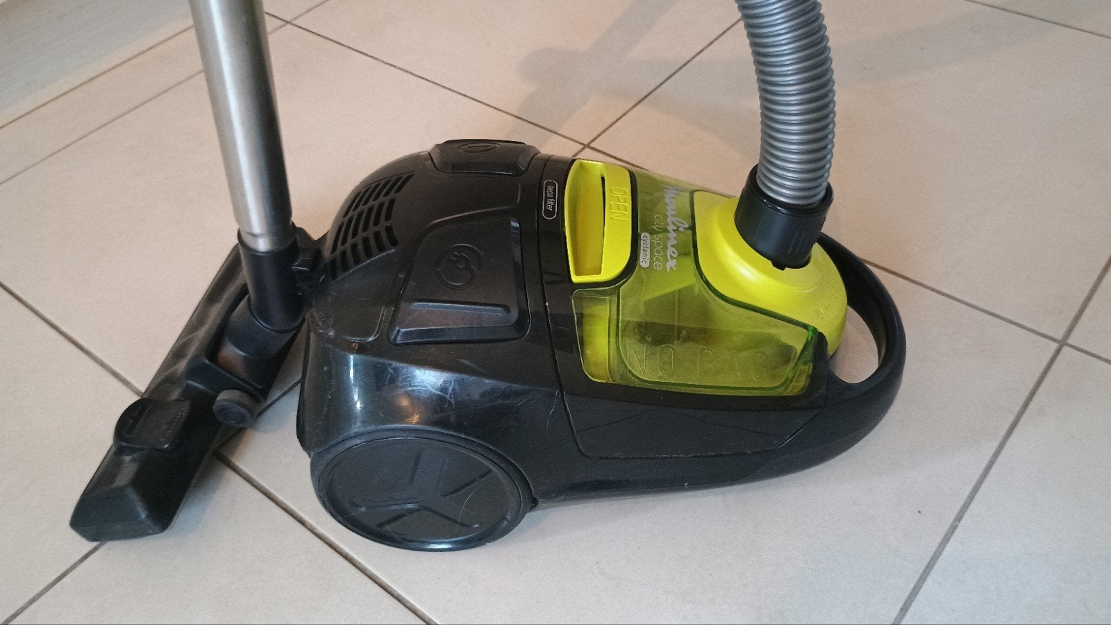 Aspirateur Moulinex Cyclonic, Electroménager, Aspirateurs, Enlèvement