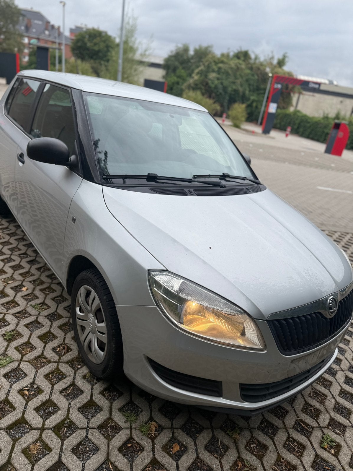 Skoda fabia /2014/1.2 essence garantie 1 ans, Autos, Achat, 5 portes, 5 places, 1199 cm³