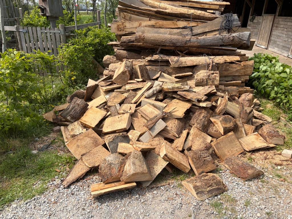 Hout van kantstukken EIK, Tuin en Terras, Brandhout, Ophalen, Blokken