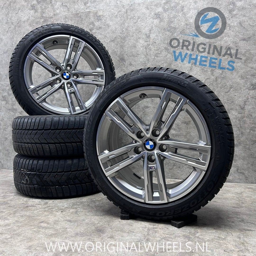 17 inch originele velgen ️ of ️ banden BMW 1 2 serie 550 M, Autos : Pièces & Accessoires, Pneus et Jantes, Pneus été, -, 17 pouces